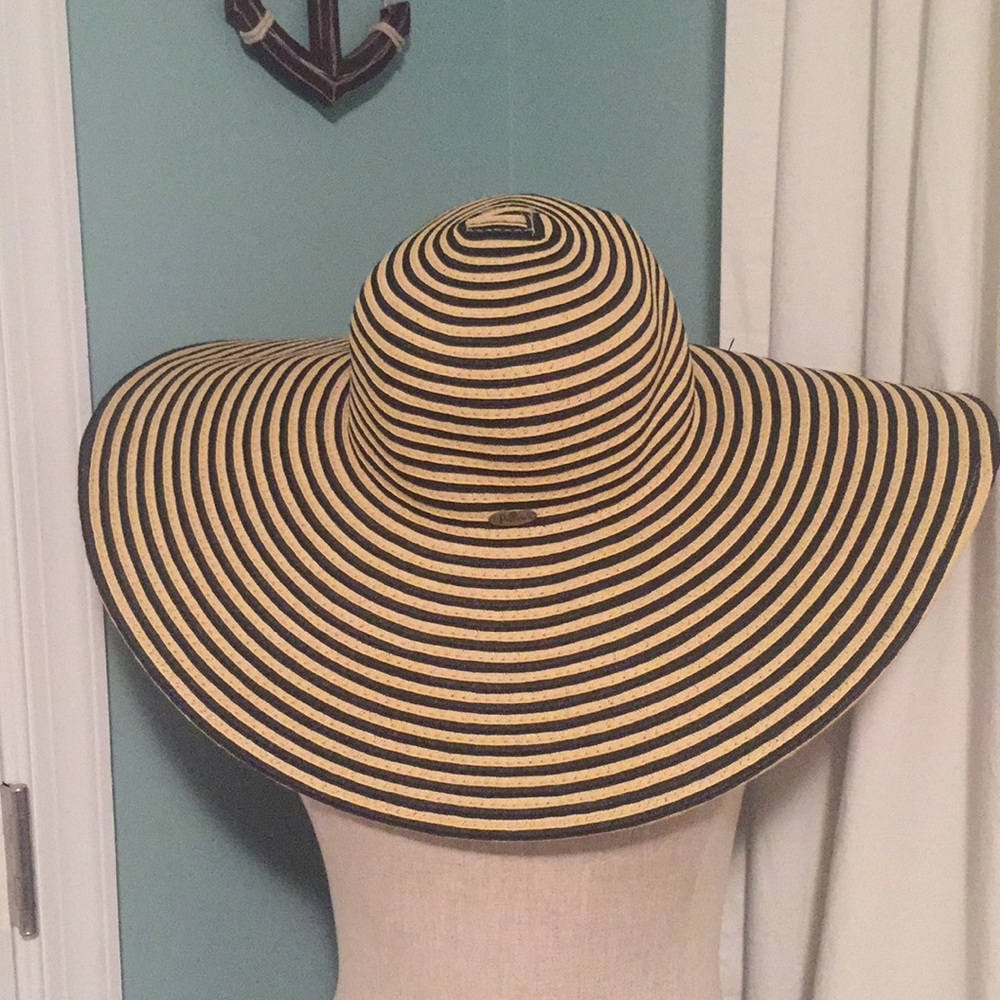Straw Beach Sun Hat